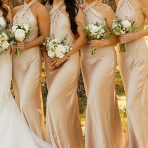 Show me your mumu Jasmine halter maxi dress size medium! worn once